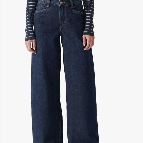 Levi's Denim - Women’s Dark Blue Jeans